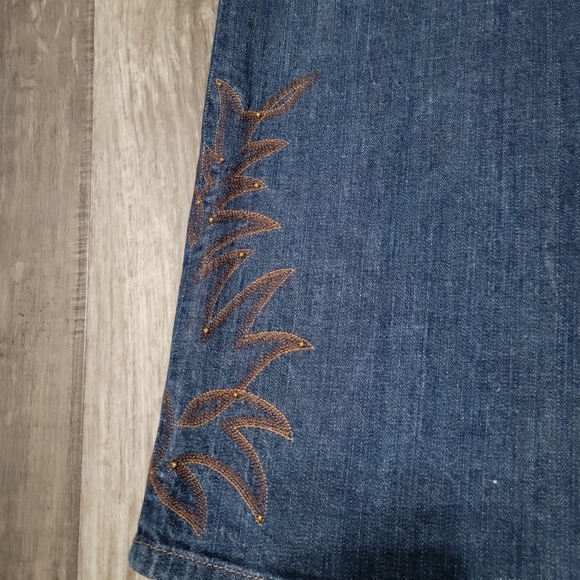 Lauren Ralph Lauren Bootcut Embroidered Jeans - Picture 9 of 12